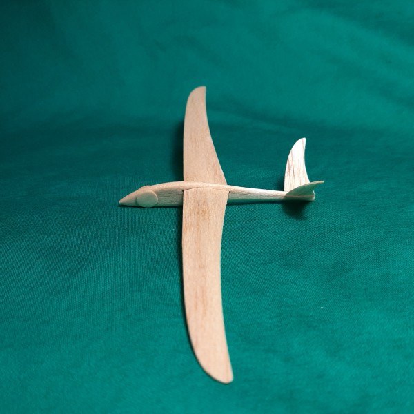 Wurfgleiter Balsaholz Spannweite 17 cm